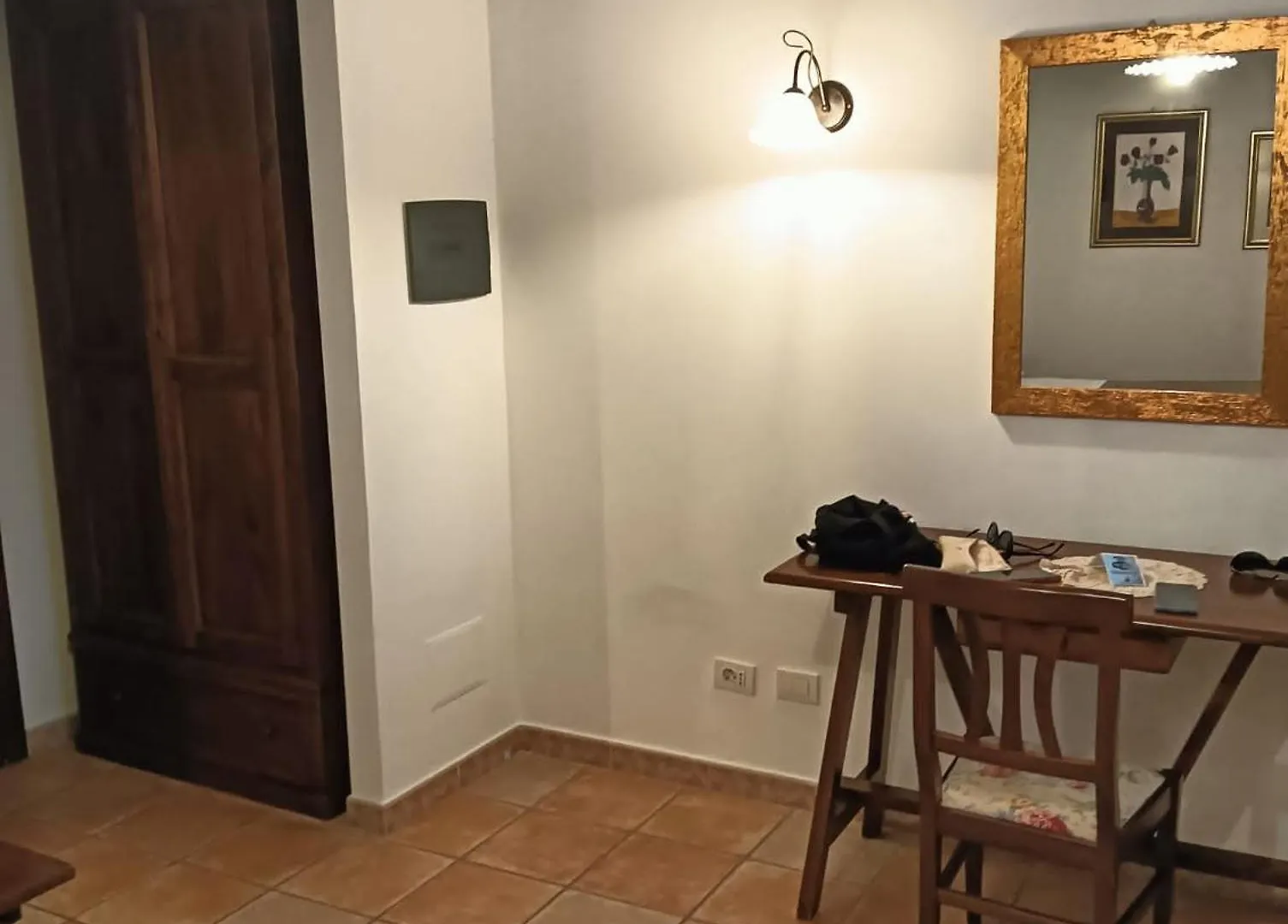 House Rooms Babuino 46 Roma 0*,